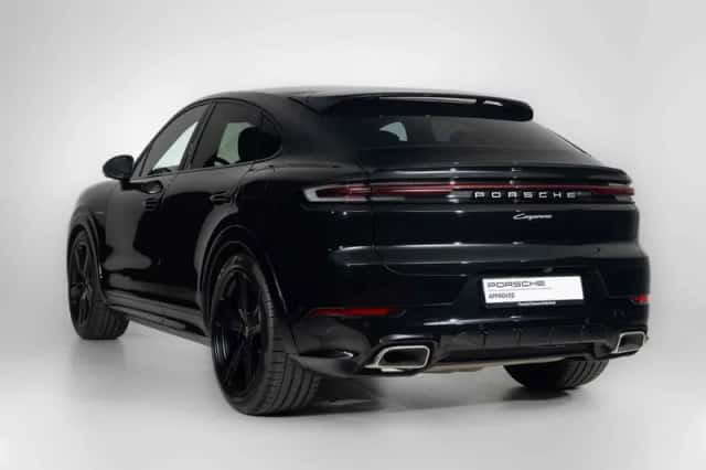 Porsche Cayenne (2024) thumbnail 6