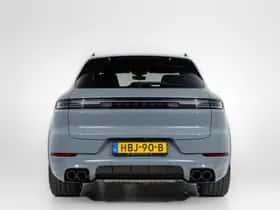 Porsche Cayenne (2025) thumbnail 15
