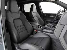 Porsche Cayenne (2025) thumbnail 8