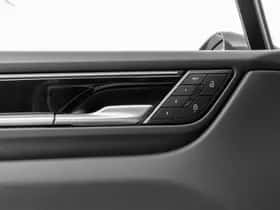 Porsche Macan (2025) thumbnail 34