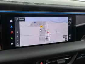 Porsche Macan (2025) thumbnail 36
