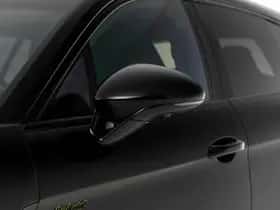 Porsche Panamera (2023) thumbnail 26