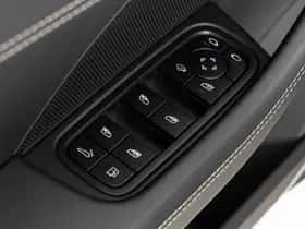 Porsche Panamera (2023) thumbnail 42
