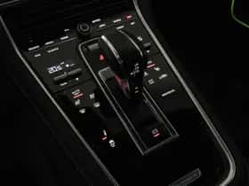 Porsche Panamera (2023) thumbnail 44