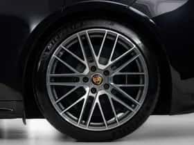 Porsche Panamera (2023) thumbnail 49