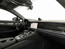 Porsche Panamera (2023) thumbnail 7