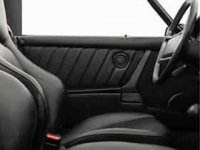 Porsche 911 (1989) thumbnail 13