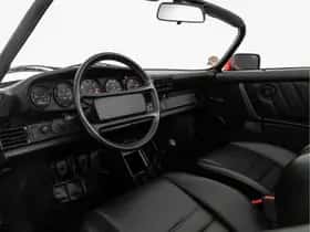 Porsche 911 (1989) thumbnail 3