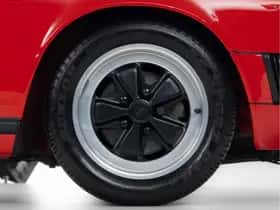 Porsche 911 (1989) thumbnail 22