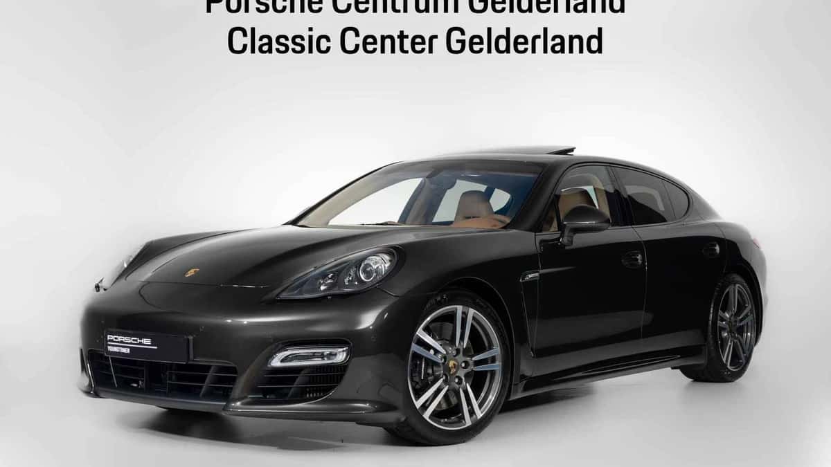 Porsche Panamera (2012) — foto 1