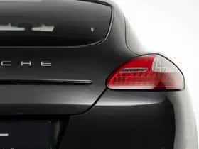 Porsche Panamera (2012) thumbnail 33