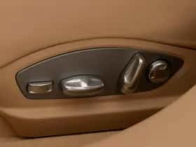 Porsche Panamera (2012) thumbnail 42