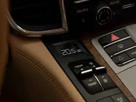 Porsche Panamera (2012) thumbnail 46