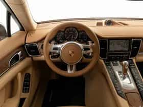 Porsche Panamera (2012) thumbnail 9