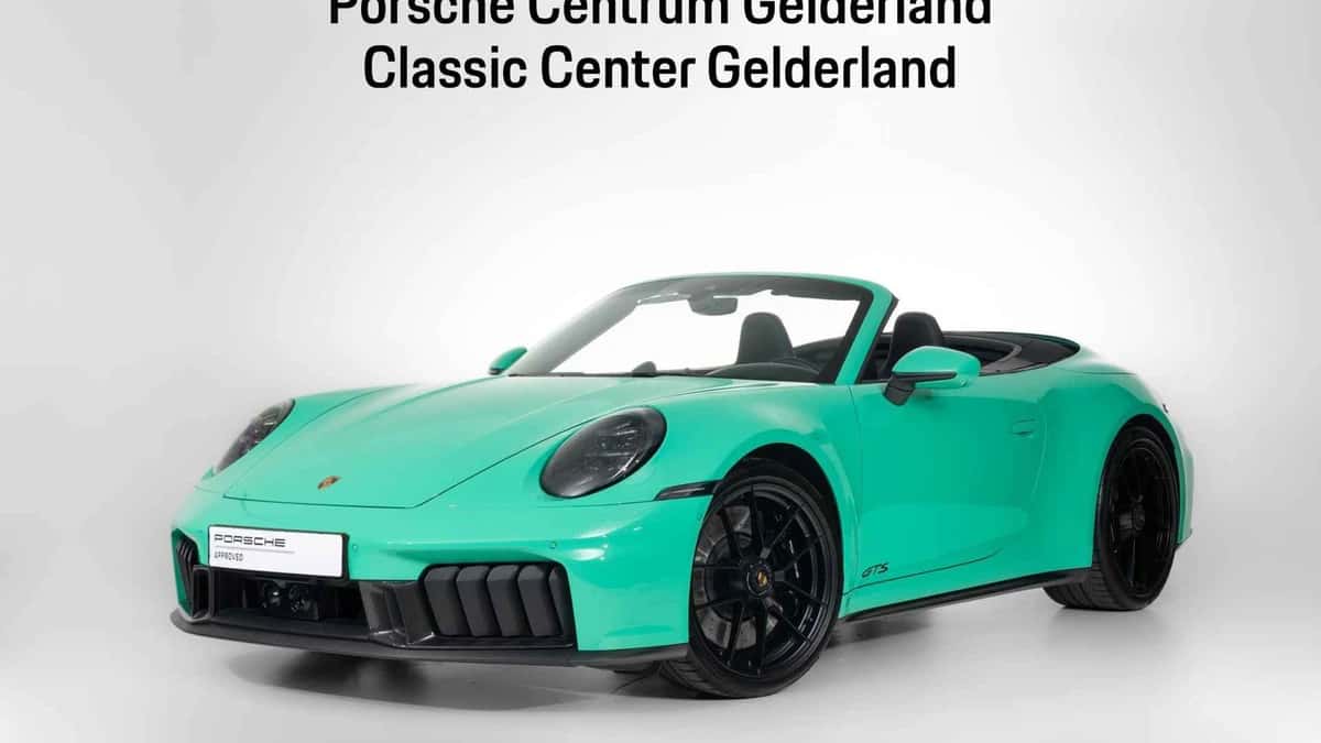 Porsche 911 (2025) — foto 1