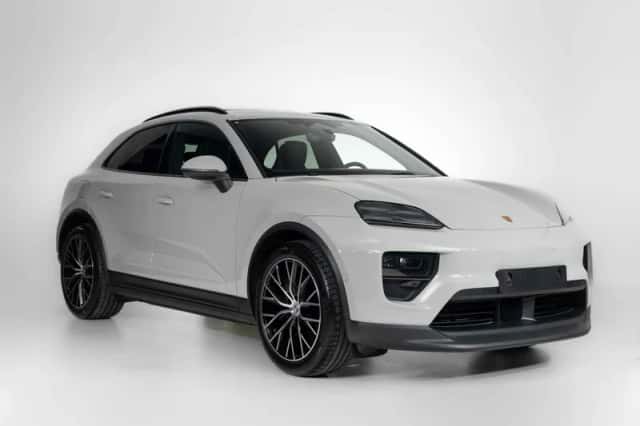 Porsche Macan (2026) thumbnail 5