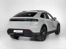 Porsche Macan (2026) thumbnail 6