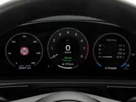Porsche Cayenne (2025) thumbnail 12