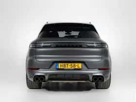 Porsche Cayenne (2025) thumbnail 15