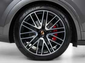 Porsche Cayenne (2025) thumbnail 25