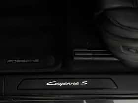 Porsche Cayenne (2025) thumbnail 38