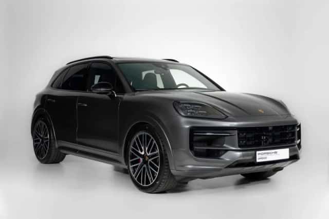 Porsche Cayenne (2025) thumbnail 5