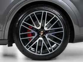 Porsche Cayenne (2025) thumbnail 50