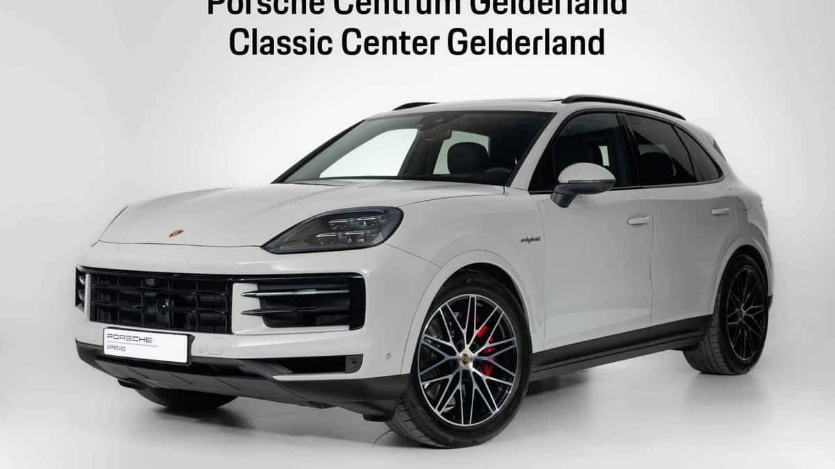 Porsche Cayenne (2024) — foto 1