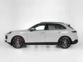Porsche Cayenne (2024) thumbnail 11