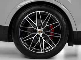 Porsche Cayenne (2024) thumbnail 22