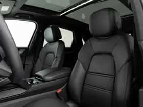 Porsche Cayenne (2024) thumbnail 4
