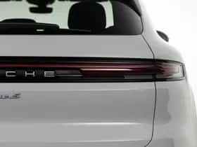 Porsche Cayenne (2024) thumbnail 31