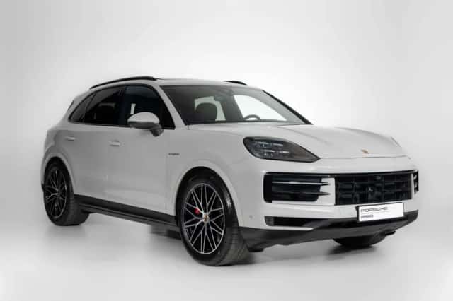 Porsche Cayenne (2024) thumbnail 5