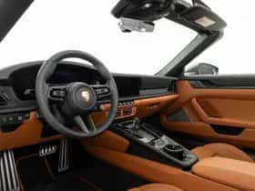 Porsche 911 (2026) thumbnail 3