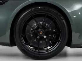 Porsche 911 (2026) thumbnail 23