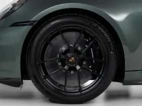 Porsche 911 (2026) thumbnail 57