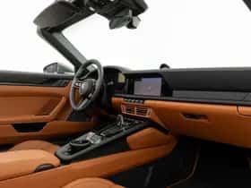 Porsche 911 (2026) thumbnail 7