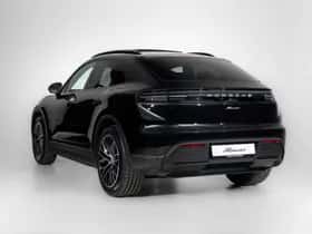 Porsche Macan (2026) thumbnail 2