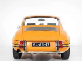 Porsche 911 (1971) thumbnail 16