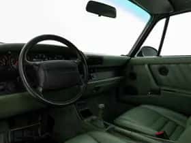 Porsche 911 (1991) thumbnail 3