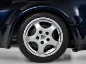 Porsche 911 (1991) thumbnail 24