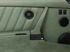 Porsche 911 (1991) thumbnail 39