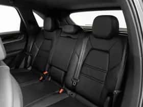 Porsche Cayenne (2025) thumbnail 18