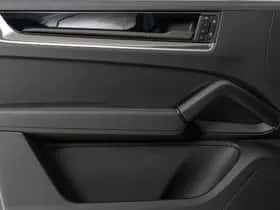 Porsche Cayenne (2025) thumbnail 37