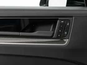 Porsche Cayenne (2025) thumbnail 38