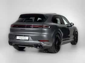 Porsche Cayenne (2025) thumbnail 6