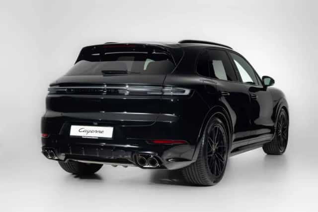 Porsche Cayenne (2026) thumbnail 2
