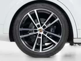 Porsche Cayenne (2024) thumbnail 23