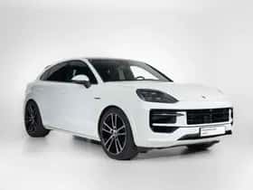 Porsche Cayenne (2024) thumbnail 5