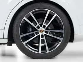 Porsche Cayenne (2024) thumbnail 48